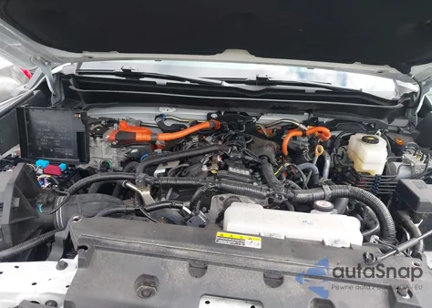 2024 Toyota Tacoma Hybrid Trailhunter из США, поврежденный, VIN 3TYLF5LN5RT010215